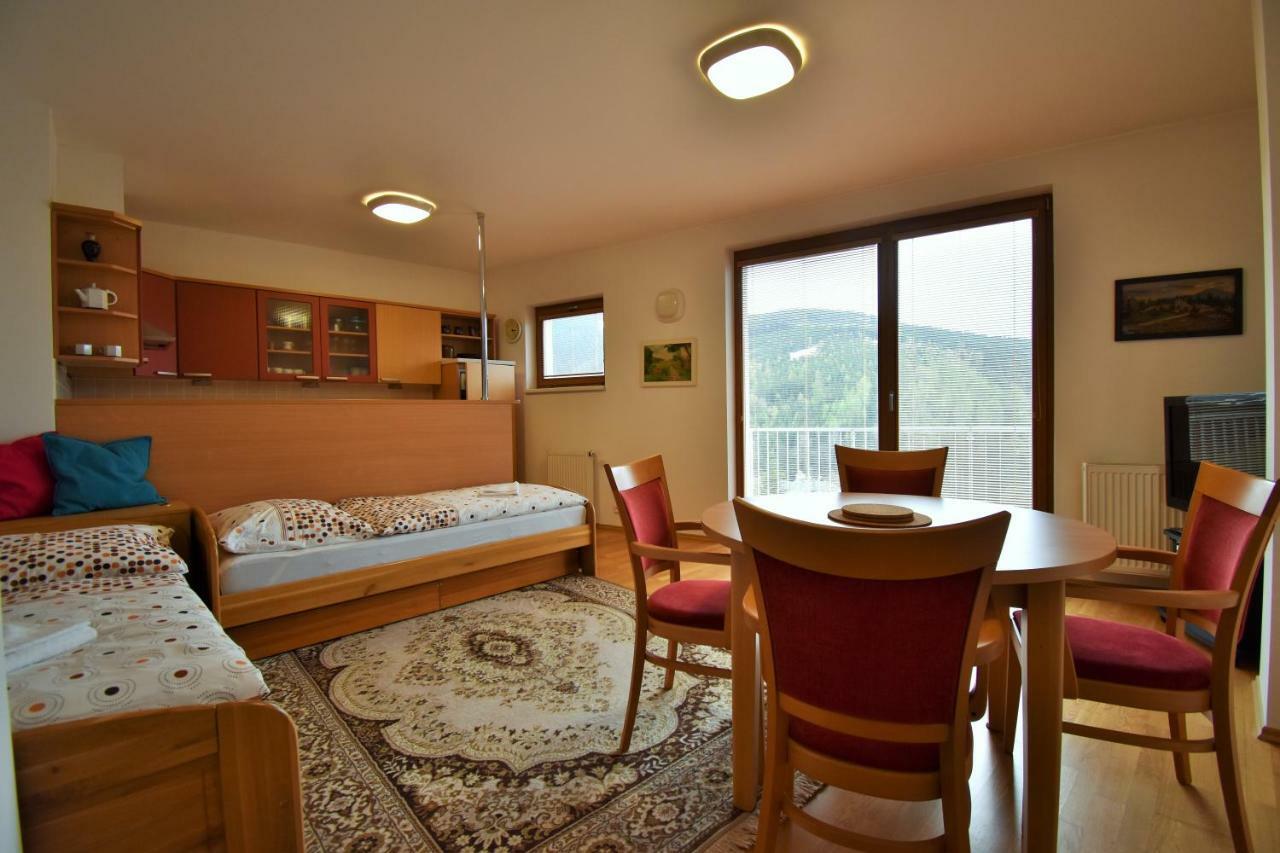Apartmany Michael ชปินด์เลอรูฟ มลิน ภายนอก รูปภาพ
