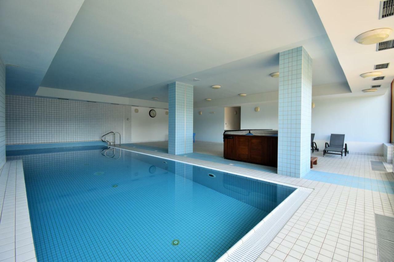 Apartmany Michael ชปินด์เลอรูฟ มลิน ภายนอก รูปภาพ