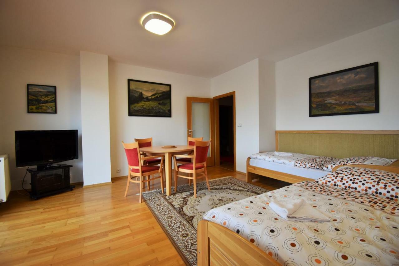 Apartmany Michael ชปินด์เลอรูฟ มลิน ภายนอก รูปภาพ