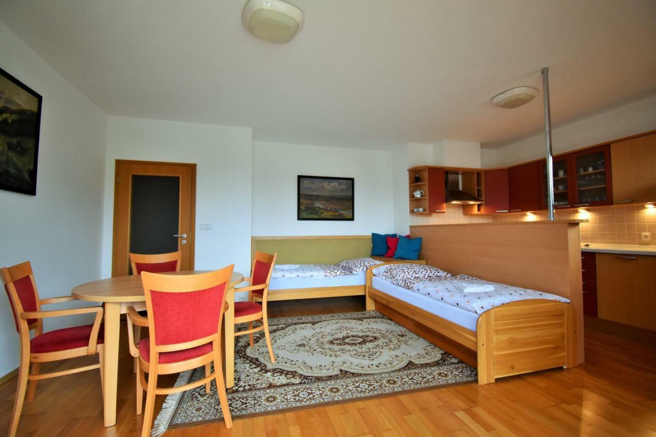 Apartmany Michael ชปินด์เลอรูฟ มลิน ภายนอก รูปภาพ